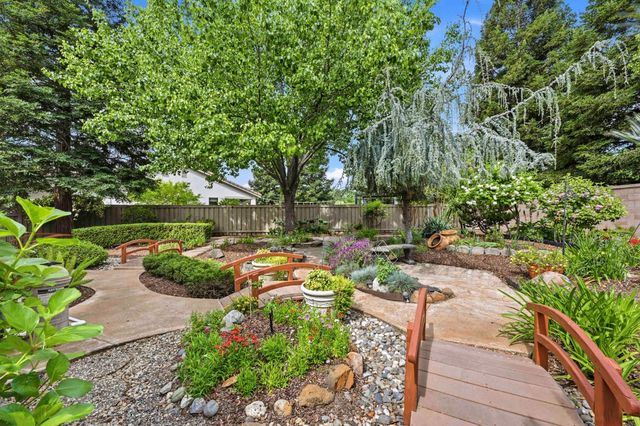 290 Lariat Loop, Lincoln, CA 95648