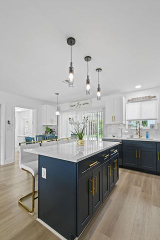 19005 SE SOUTHGATE Drive, Jupiter, FL 33469