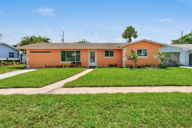 19005 SE SOUTHGATE Drive, Jupiter, FL 33469