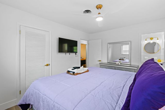 19005 SE SOUTHGATE Drive, Jupiter, FL 33469