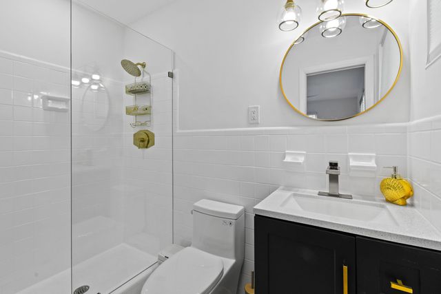 19005 SE SOUTHGATE Drive, Jupiter, FL 33469
