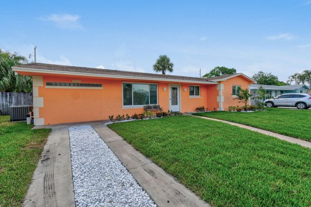 19005 SE SOUTHGATE Drive, Jupiter, FL 33469