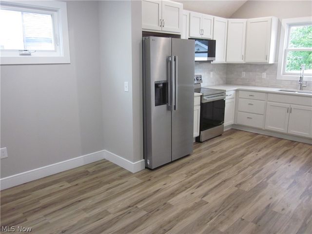 24 Adams Street, Berea, OH 44017