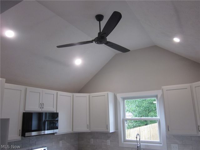 24 Adams Street, Berea, OH 44017