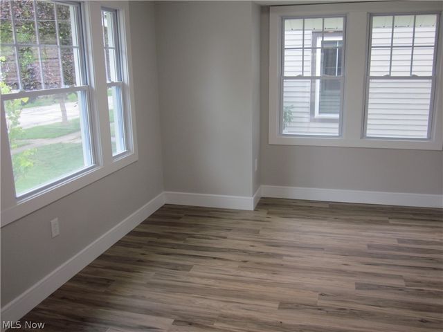 24 Adams Street, Berea, OH 44017