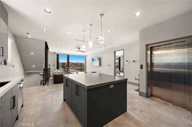 228 Hazel Drive, Corona Del Mar, CA 92625