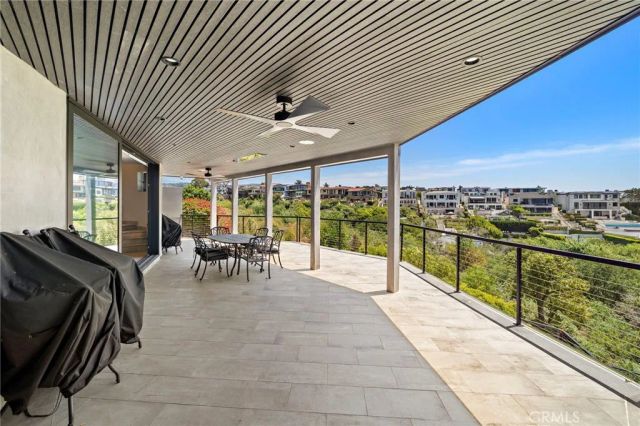 228 Hazel Drive, Corona Del Mar, CA 92625