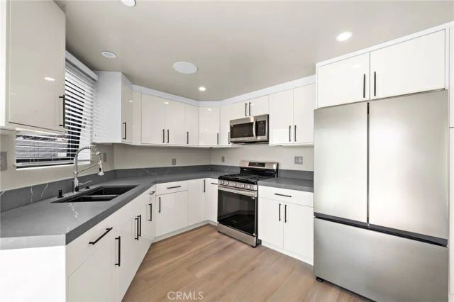228 Hazel Drive, Corona Del Mar, CA 92625
