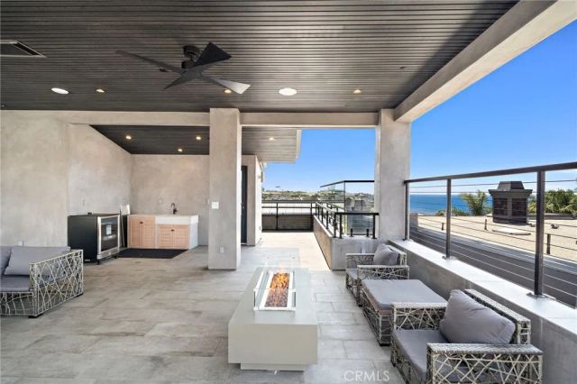 228 Hazel Drive, Corona Del Mar, CA 92625