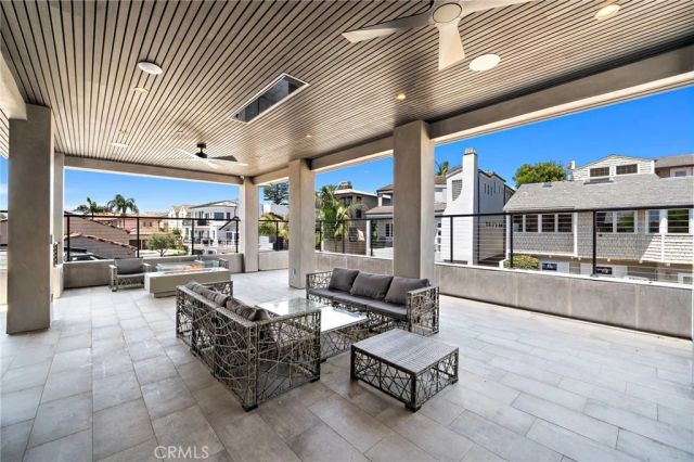 228 Hazel Drive, Corona Del Mar, CA 92625
