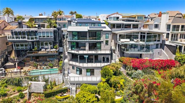 228 Hazel Drive, Corona Del Mar, CA 92625