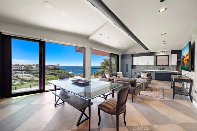 228 Hazel Drive, Corona Del Mar, CA 92625