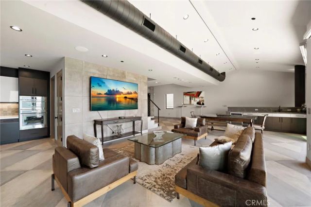 228 Hazel Drive, Corona Del Mar, CA 92625