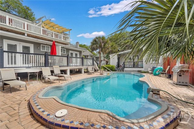 525 E Gwinnett Street B, Savannah, GA 31401