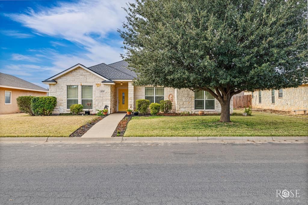 Image 1 of property listing at 4209 Autumnwood Trail, San Angelo, TX 76904