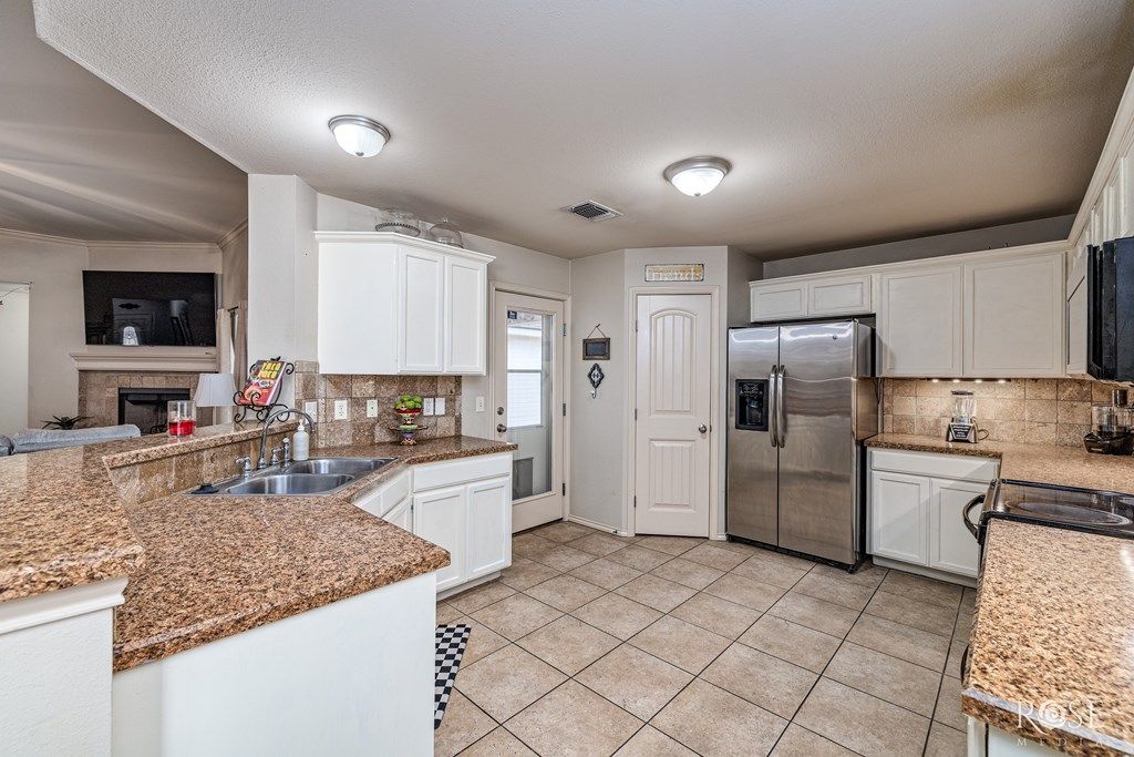 Image 10 of property listing at 4209 Autumnwood Trail, San Angelo, TX 76904