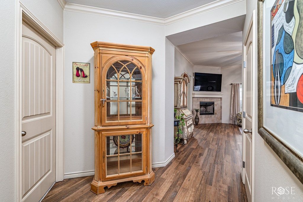 Image 5 of property listing at 4209 Autumnwood Trail, San Angelo, TX 76904