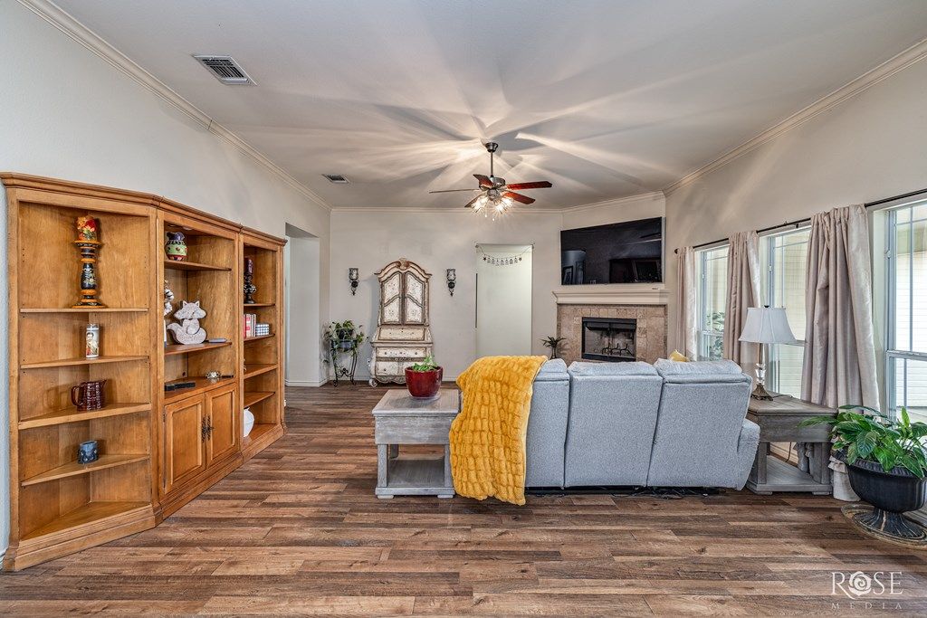 Image 8 of property listing at 4209 Autumnwood Trail, San Angelo, TX 76904