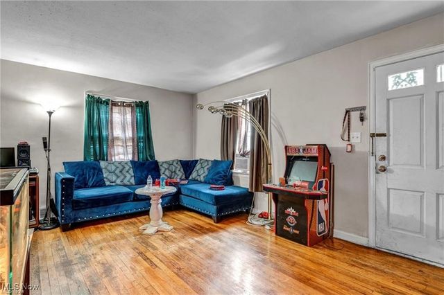 3989 E 177th Street, Cleveland, OH 44128