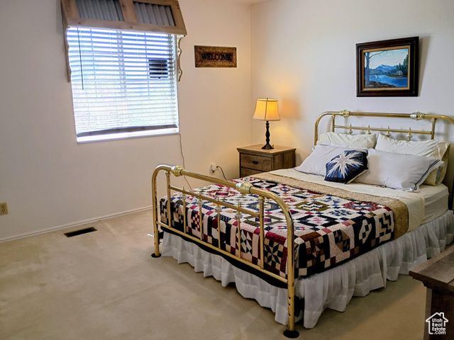 1407 SHEPHERD DR, Wellington, UT 84542