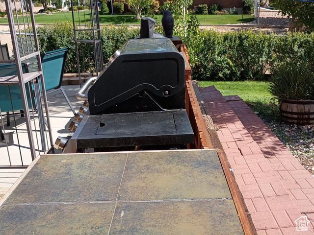 1407 SHEPHERD DR, Wellington, UT 84542