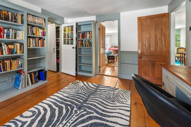 68 Doe Lane, Newbury, VT 05051