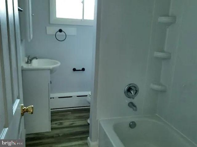 4030 BEAGLE RD, Elizabethtown, PA 17022