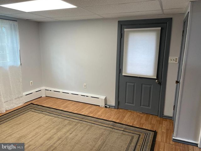 4030 BEAGLE RD, Elizabethtown, PA 17022