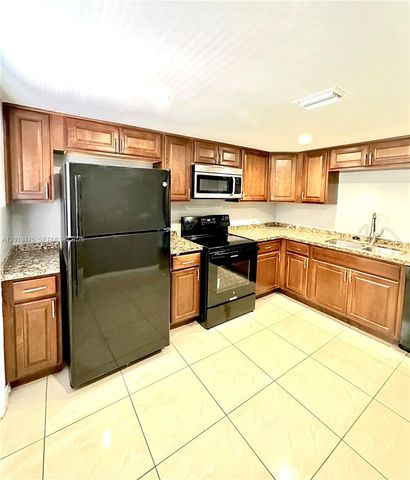 443 NE 195th St 345, Miami, FL 33179