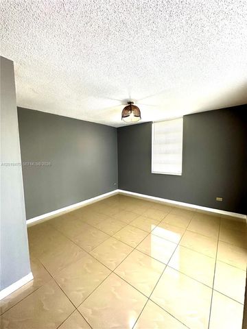 443 NE 195th St 345, Miami, FL 33179