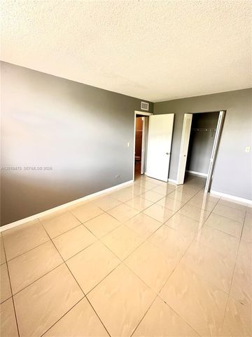 443 NE 195th St 345, Miami, FL 33179