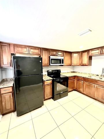 443 NE 195th St 345, Miami, FL 33179