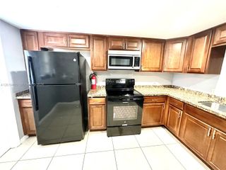 443 NE 195th St 345, Miami, FL 33179