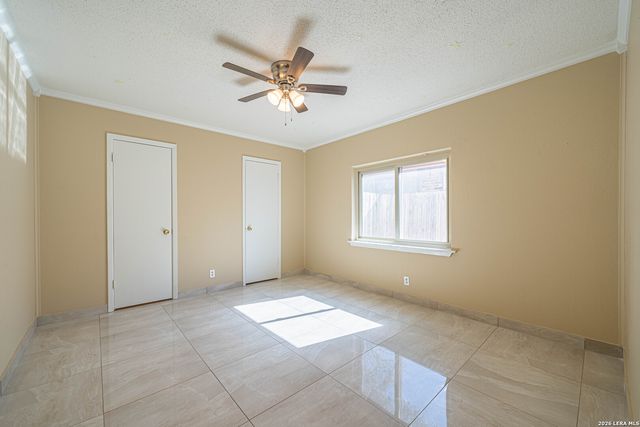 4918 Brookhead, Schertz, TX 78108