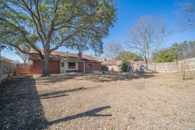 4918 Brookhead, Schertz, TX 78108