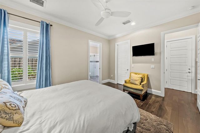 3211 W BAY VILLA AVENUE, Tampa, FL 33611