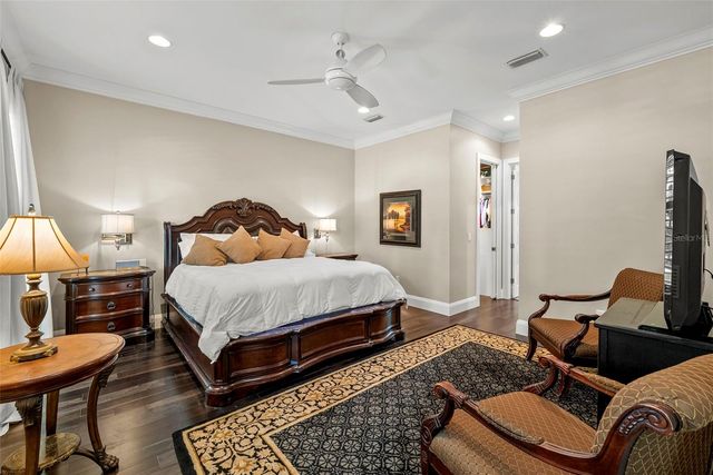 3211 W BAY VILLA AVENUE, Tampa, FL 33611