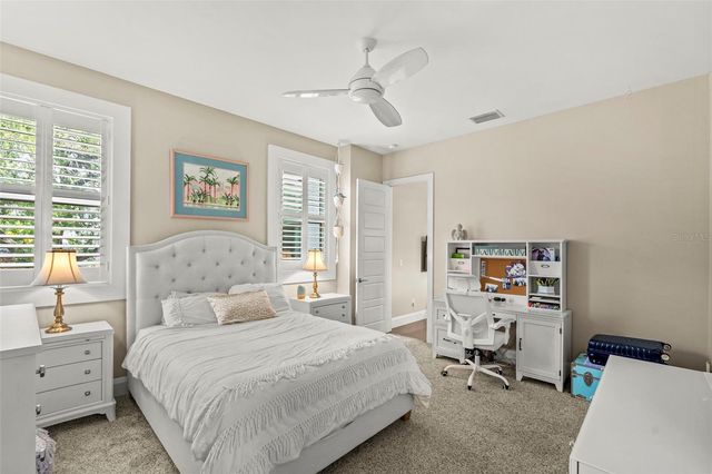 3211 W BAY VILLA AVENUE, Tampa, FL 33611