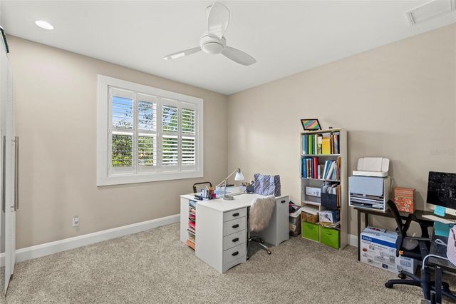 3211 W BAY VILLA AVENUE, Tampa, FL 33611