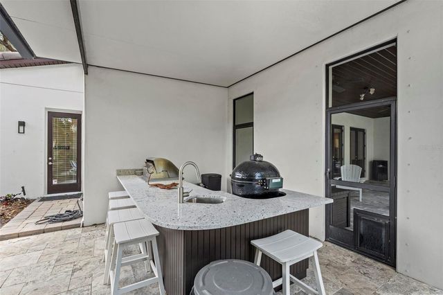 3211 W BAY VILLA AVENUE, Tampa, FL 33611