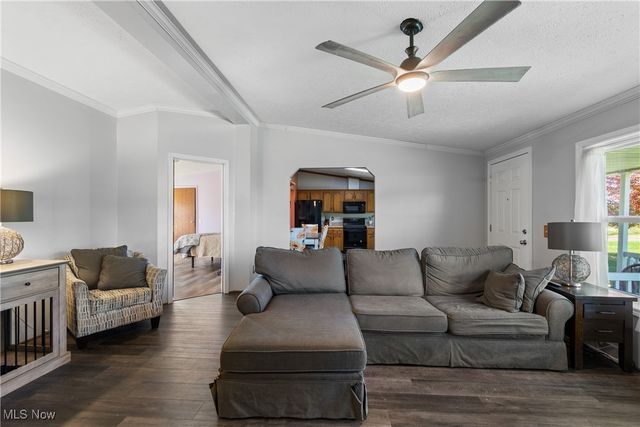 1310 Alabama Avenue SW, Dalton, OH 44618