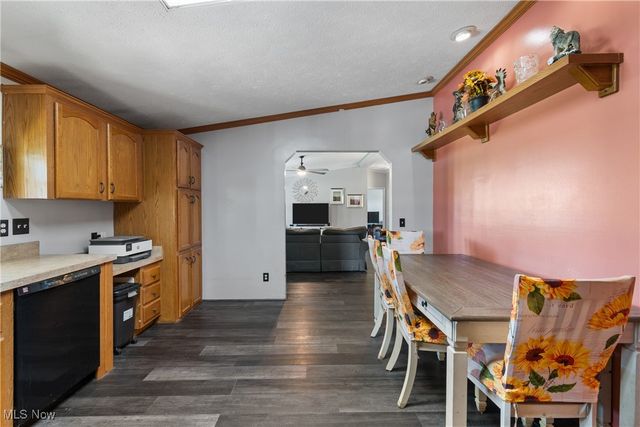 1310 Alabama Avenue SW, Dalton, OH 44618