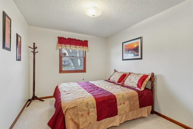 1505 S 14th Street, Adel, IA 50003