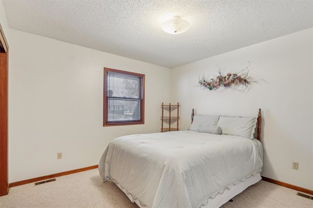 1505 S 14th Street, Adel, IA 50003