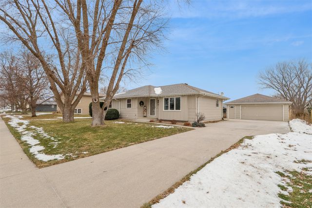 1505 S 14th Street, Adel, IA 50003