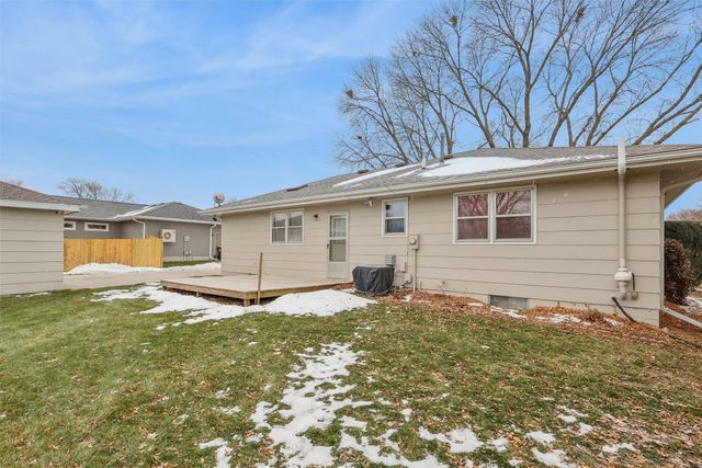 1505 S 14th Street, Adel, IA 50003