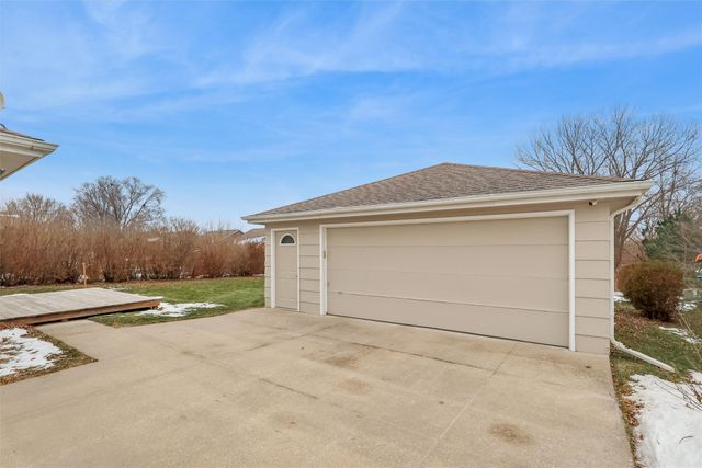 1505 S 14th Street, Adel, IA 50003