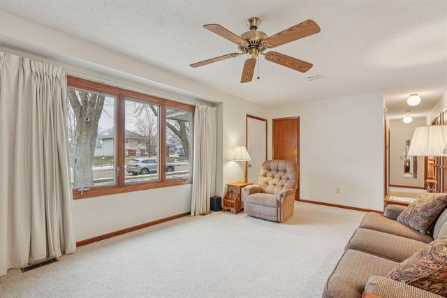 1505 S 14th Street, Adel, IA 50003