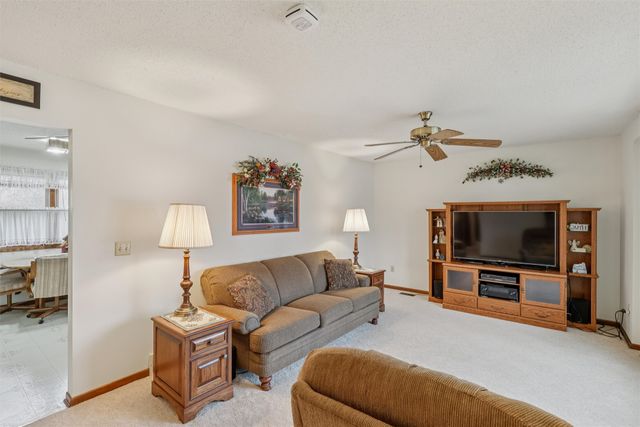 1505 S 14th Street, Adel, IA 50003