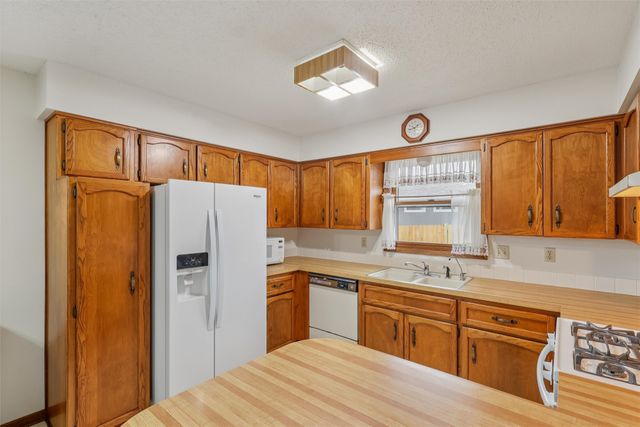 1505 S 14th Street, Adel, IA 50003